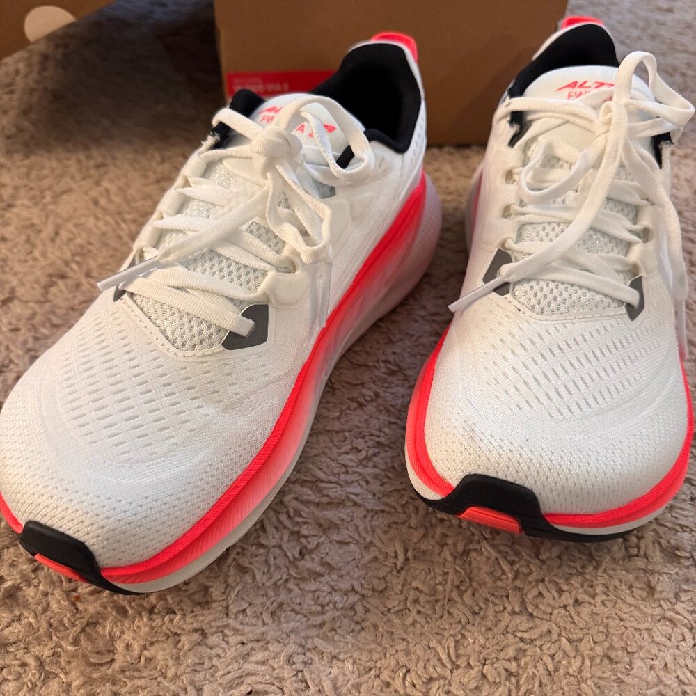 Altra Running Shoes - Women's FWD VIA 2 - White/Coral